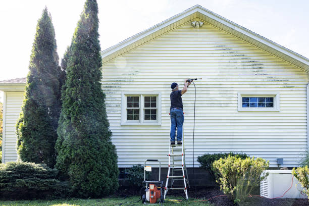 Pressure Washing Services for Businesses in Lake Mack Forest Hills, FL